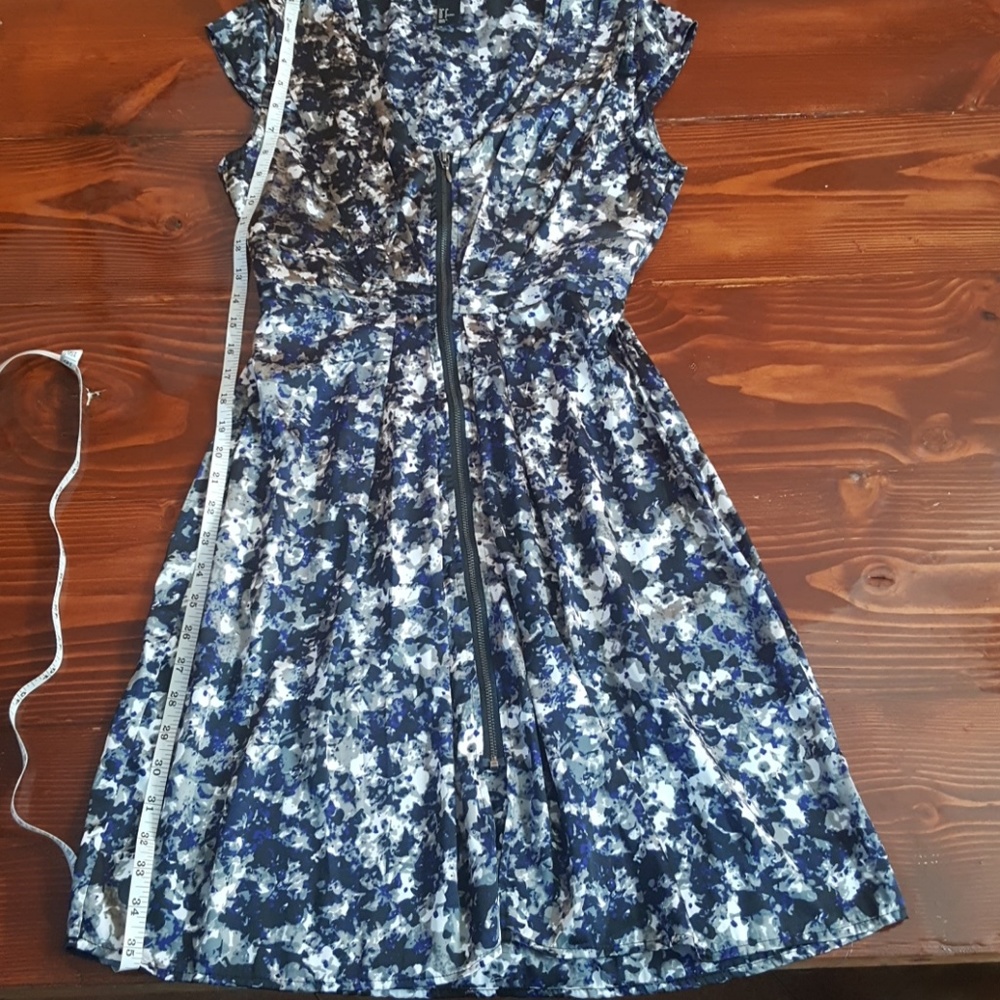 H&M - Picture 4 of 6